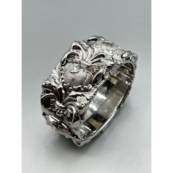 Repousse Hinge Bangle Bracelet Silver Tone Wide Ornate Textured Vintage Bracelet - Picture 2 of 10